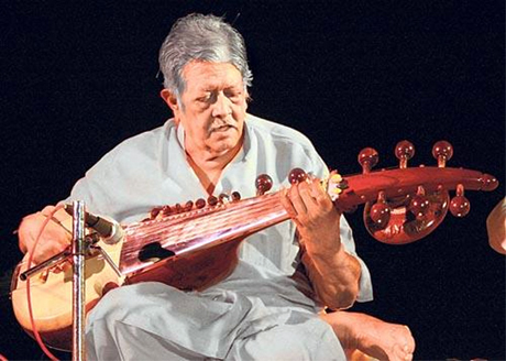 A Bari i raga del maestro che disse «no» a Ravi Shankar, il guru dei Beatles