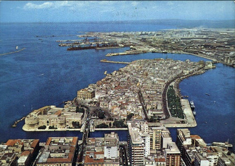 TARANTO. “Un portale al servizio della città”‏