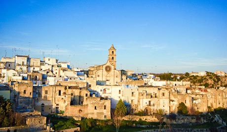 TARANTO – Il Touring Club Italiano sceglie Laterza per la quarta tappa della Penisola del Tesoro 2016