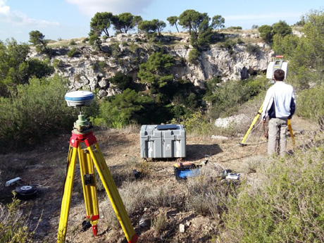 Mottola. FULL IMMERSION CON I GEOLOGI PER SCOPRIRE LA GRAVINA DI PETRUSCIO