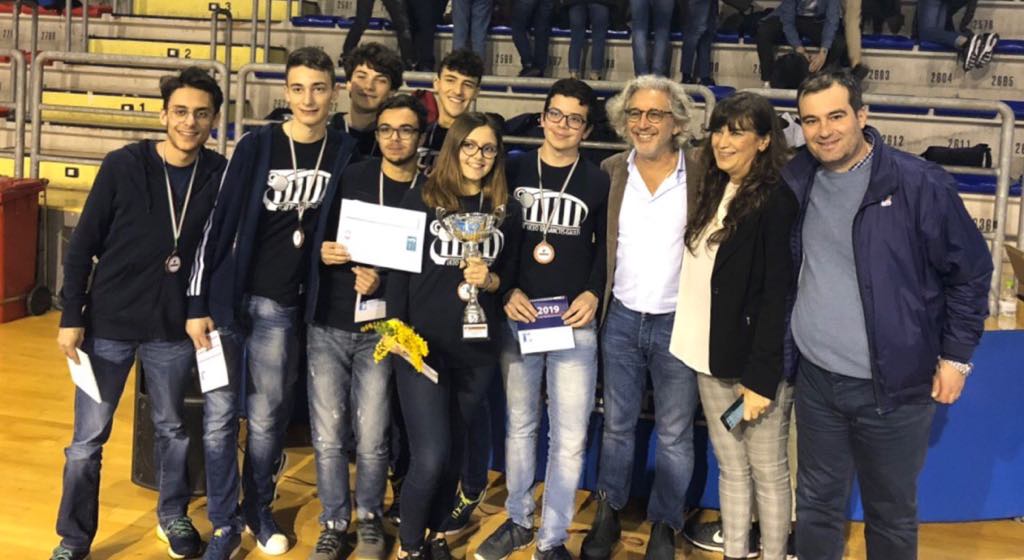 IL LICEO DE SANCTIS GALILEI CONQUISTA IL PODIO ALLE OLIMPIADI DI MATEMATICA