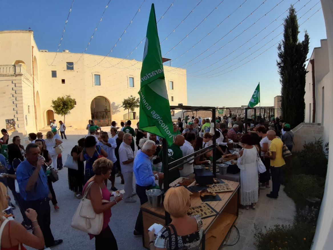 CRISPIANO. Grande successo per Masserie sotto le stelle insieme con la pizzica